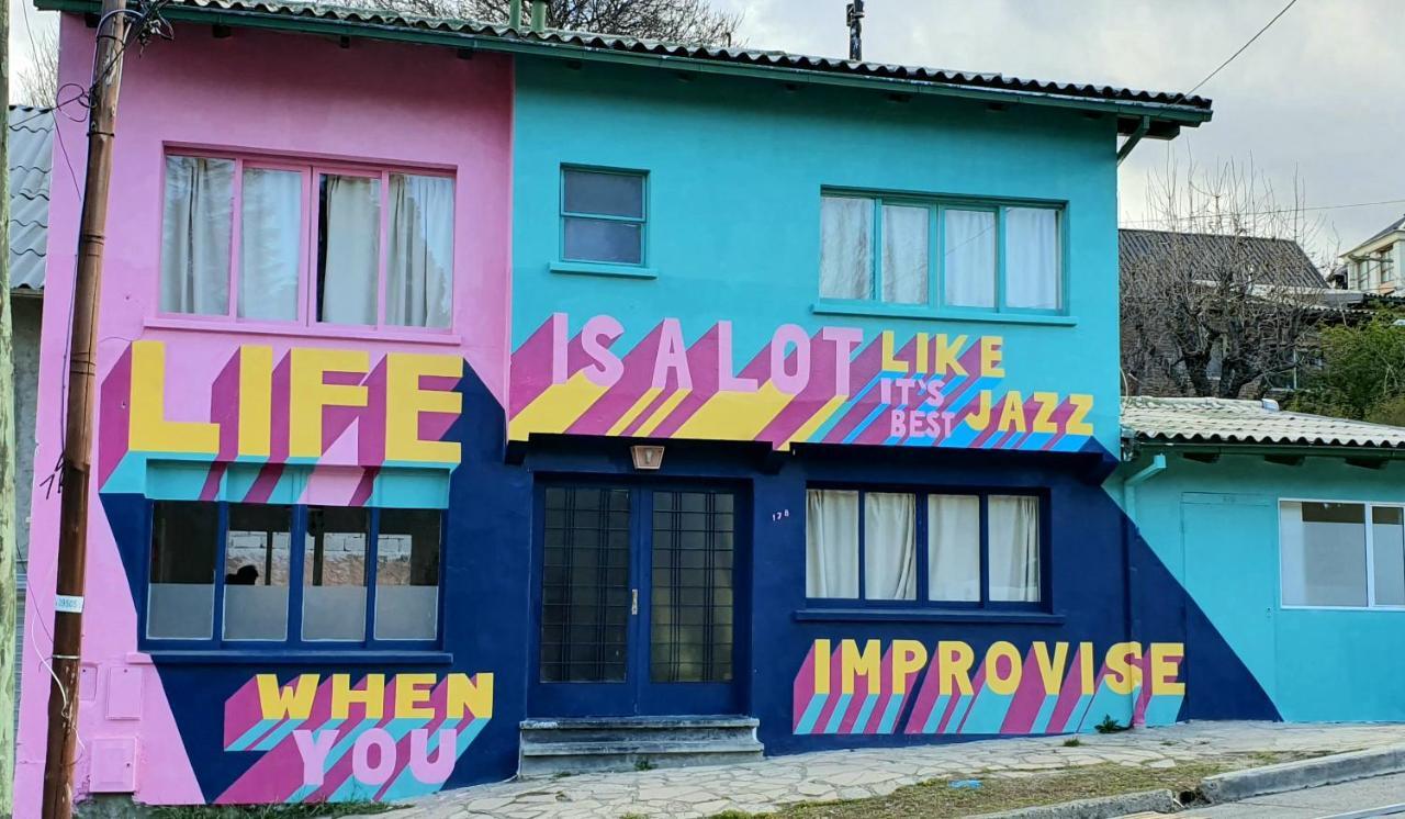 Patagonia Jazz Hostel Dos San Carlos de Bariloche Bagian luar foto